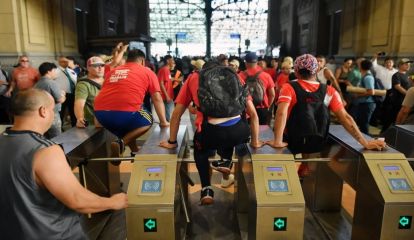 escrito grande de doble estación de trabajo de Argentina