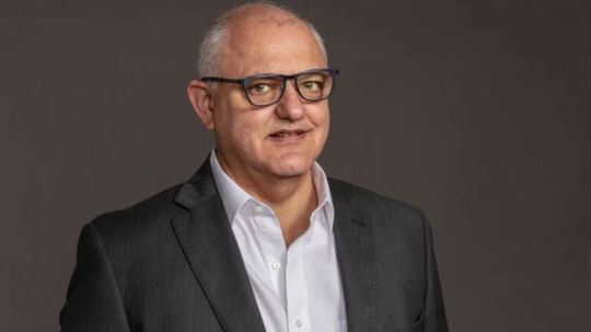 Javier Timerman: “Caputo convenció a Bessent de que si fracasa el Gobierno viene el comunismo”