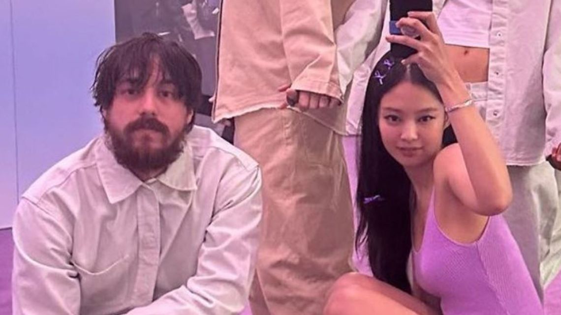 Jennie y Matt Champion lanzaron su canción "Slow Motion", y es furor