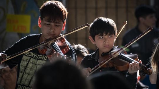 Lanzaron una campaña solidaria para seguir enseñando música en barrios populares porteños