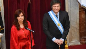 20240309 Cristina Kirchner junto a Javier Milei en su asunción como presidente