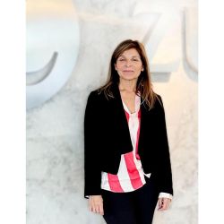 Roxana Lambrecht: Aún con “mala” prensa, el Seguro de vida es un gran acto de amor | Foto:CEDOC
