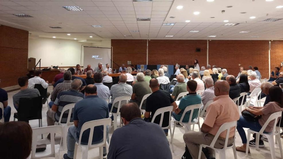 Asamblea de productores agropecuarios en Salto 20240312