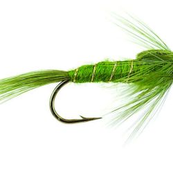 Si bien en la laguna Larga se puede vadear o pescar de orilla en algunos lugares muy puntuales, el 90 % de la actvidad se realiza desde botes, balsas o embarcaciones. 