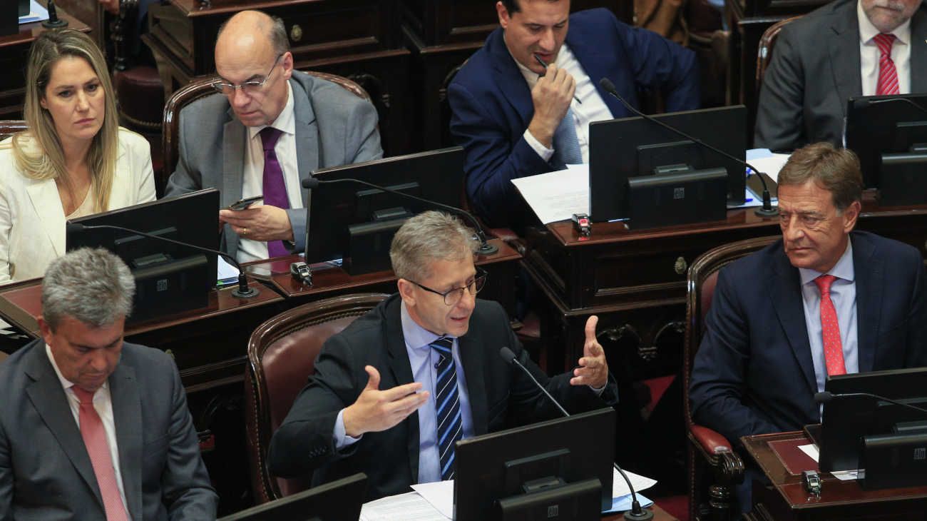 Senadores rechazo al DNU.