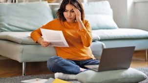 20240316_mujer_home_office_shutterstock_g