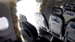 El vuelo 1282 de Alaska Airlines que sufrió la perdida de una puerta en pleno vuelo