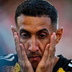 Benfica's Argentine forward Ángel Di María gestures during the warm up before the Algarve Cup football match between Al Nassr and SL Benfica at Algarve stadium in Loule on July 20, 2023.