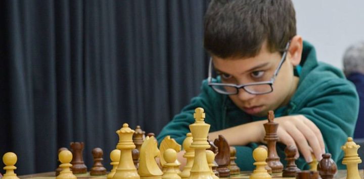 Chess Prodigy: 10-year-old Faustino Oro Beats World Number One | Buenos ...