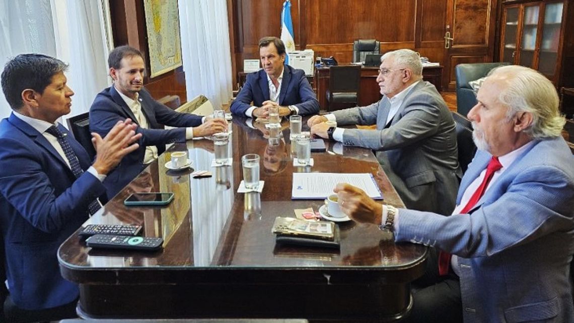 Empresarios pymes le pidieron al gobierno de Milei medidas para ...