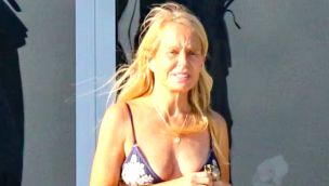 Cecilia Bolocco en bikini