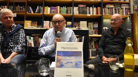 José Andrés Soto presentación del libro Mar del Plata 20240404