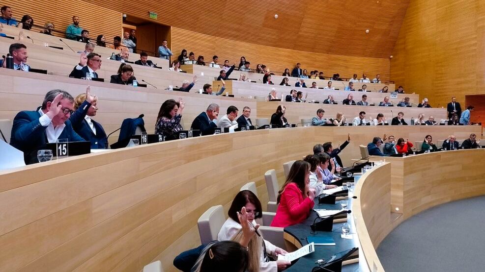 Debate en la Unicameral de Córdoba