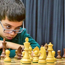 Faustino Oro con diez años le ganó al campeón del mundo, Magnus Carlsen.  | Foto:Cedoc