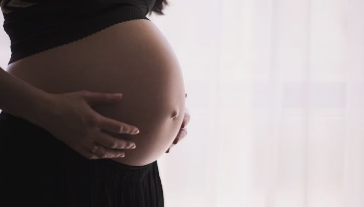 Embarazo: descubrí estos dos productos que reducen las estrías con éxito