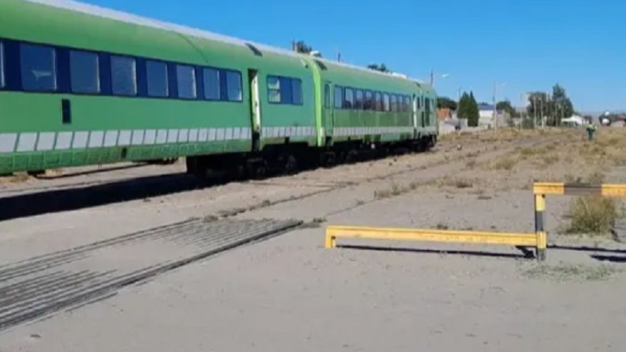 El Tren Patagónico vuelve a funcionar entre Bariloche e Ingeniero ...