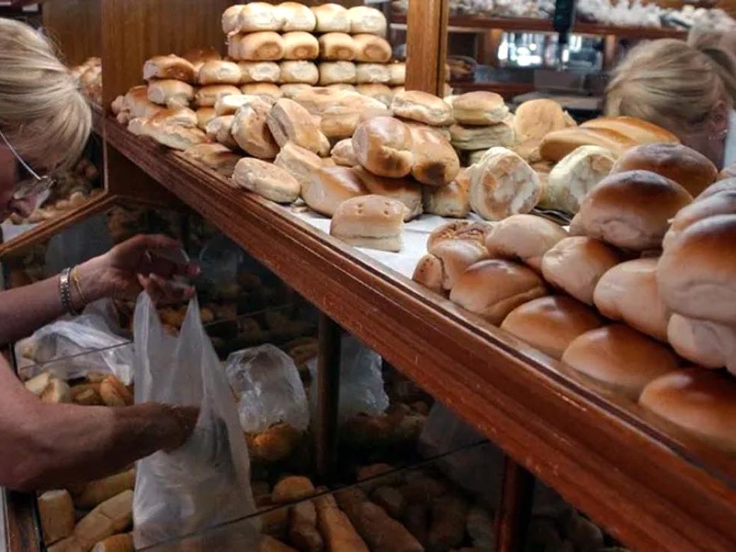 Alertan por el cierre masivo de panaderías de barrio tras los fuertes  aumentos de las tarifas | Perfil