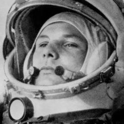 Yuri Gagarin alcanza las estrellas