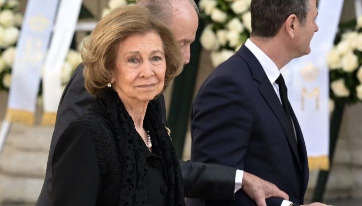 Dieron de alta a la Reina Sofía tras cuatro días por una infección urinaria