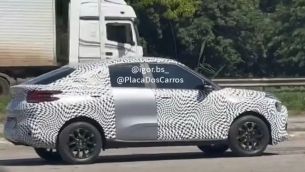 El nuevo Citroën Basalt aparece con poco camuflaje