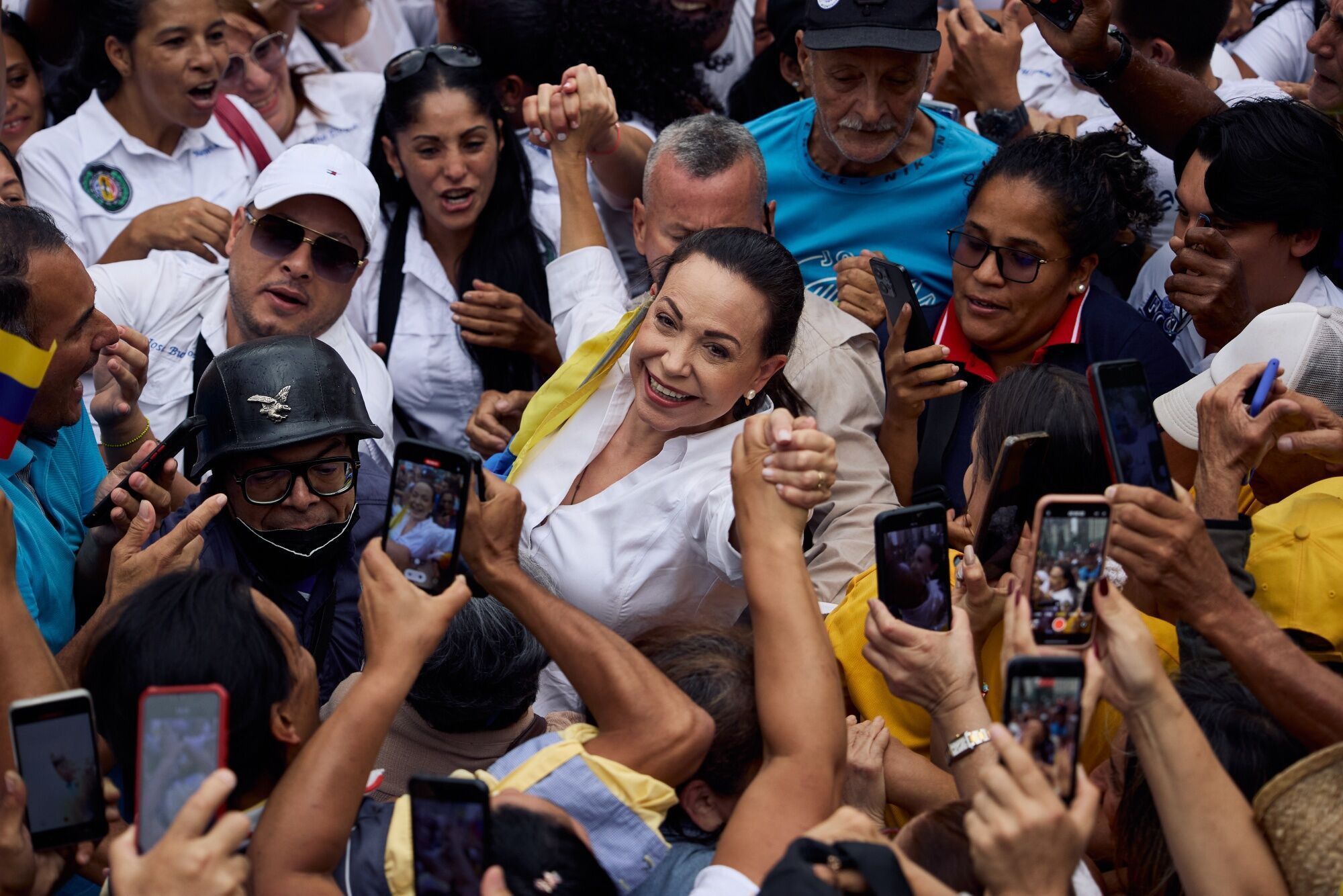 Banned Candidate Machado Holds Rally As US Reinstates Venezuela Sanctions