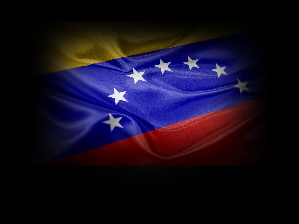 COVER_VENEZUELAN FLAG