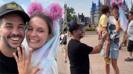Nicolás Magaldi le pidió casamiento a Betiana Wolenberg en Disney: el video del emotivo momento