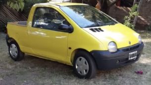 Mirá este Renault Twingo transformado en pick-up