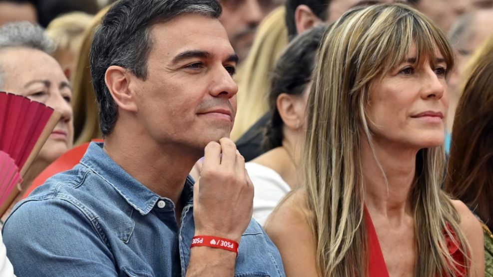 Pedro Sánchez podría renunciar al gobierno español por la investigación de corrupción contra su esposa