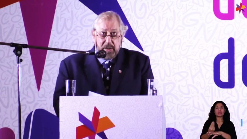 Alejandro Vaccaro apertura de la Feria del Libro 2024