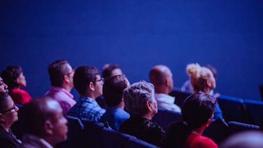 Consumo cultural: cines reportan una caída del 31,3% en espectadores en comparación al 2023