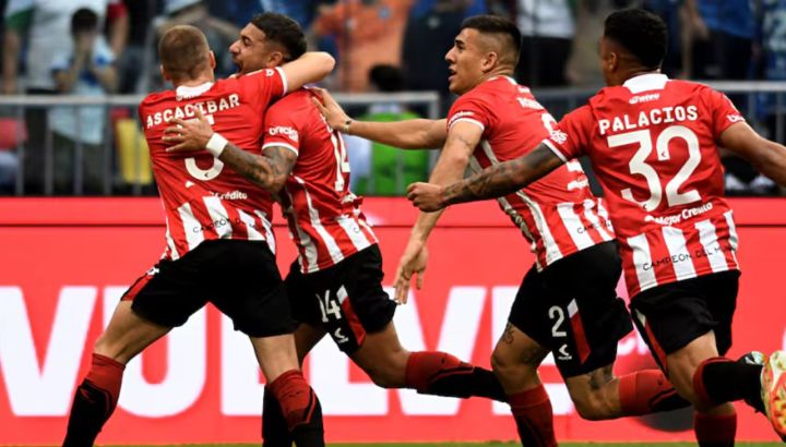 Estudiantes LP campeón de la Copa de la Liga 2024