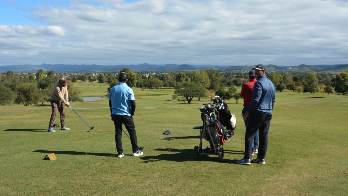 Solidarity day: Golf open for the training of young people from Córdoba