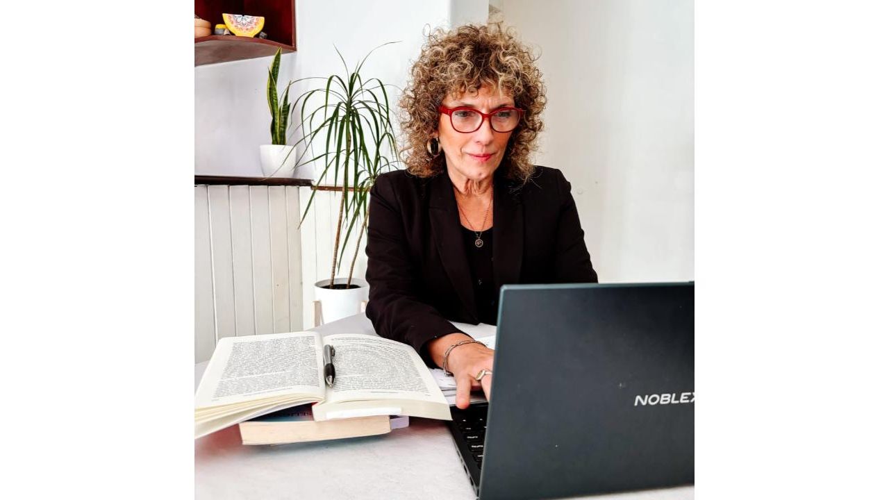 CECILIA DEL CARMEN POZZO: Bienestar en tiempos de crisis  | Foto:CEDOC