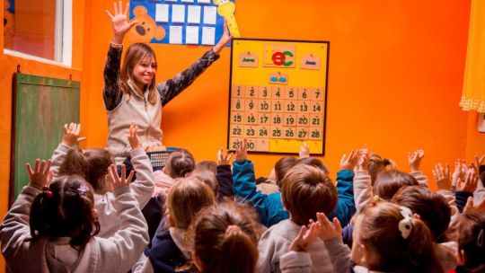 El Ministerio de Educación de Córdoba convoca a consultas públicas para reformar los planes de estudio