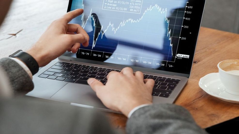 El Banco Central volvió a bajar la tasa de interés y la llevó hasta el 50% anual.