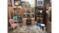 Antigüedades "La Baulera": muebles con historias