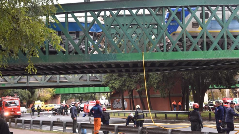 Choque y descarrilamiento del tren San Martín en Palermo