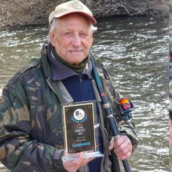 A pesar de la pasión por la pesca de Paco Encinas, ninguno de sus nietos, bisnietos y tataranietos heredó el disfrute por la actividad piscatoria. 