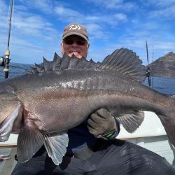 En Robinson Crusoe la pesca se puede realizar en diferentes modalidades, tanto popping, spinning, jigging como fly cast. 