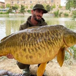 La soberbia captura la logró Carlos Perdices Cruces en aguas del río Ebro y llevaba más de tres años buscándola. 