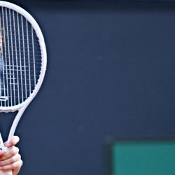 El ruso Daniil Medvedev regresa ante el serbio Hamad Medjedovic durante el torneo de tenis masculino ATP Rome Open en el Foro Itálico de Roma. | Foto:Andreas Solaro / AFP