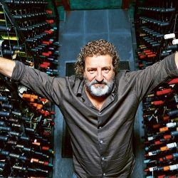 Su enólogo es Karim Mussi, y los vinos de Sagardi se hacen en su bodega, Alto Cedro. | Foto:Ernesto Pages
