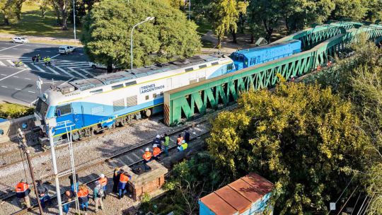 Repusieron las vías dañadas en el tren San Martín