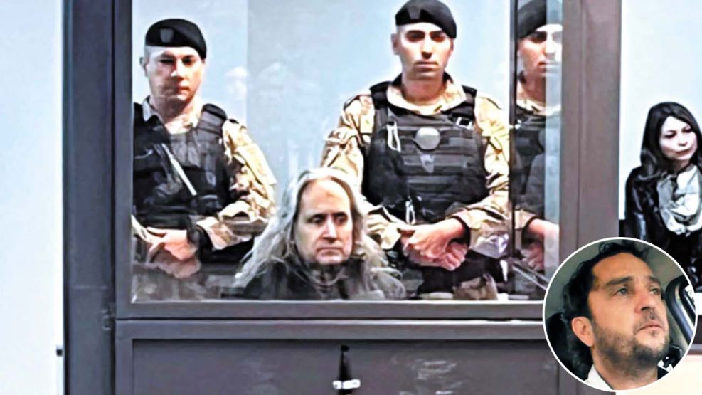 2023_05_18_hiena_humana_carmona_javier_bocalon_nacedoc_g