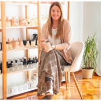 Marisa de Deco Candle Place: Empresaria, psicóloga y referente en el mundo de las velas de soja