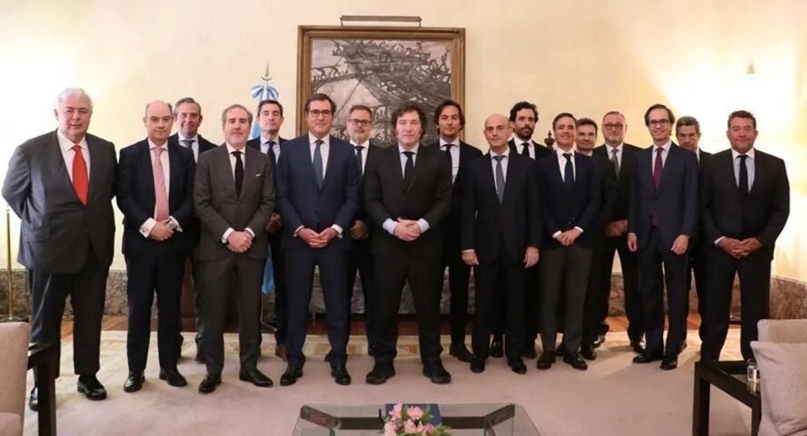 Mieli junto con empresarios españoles