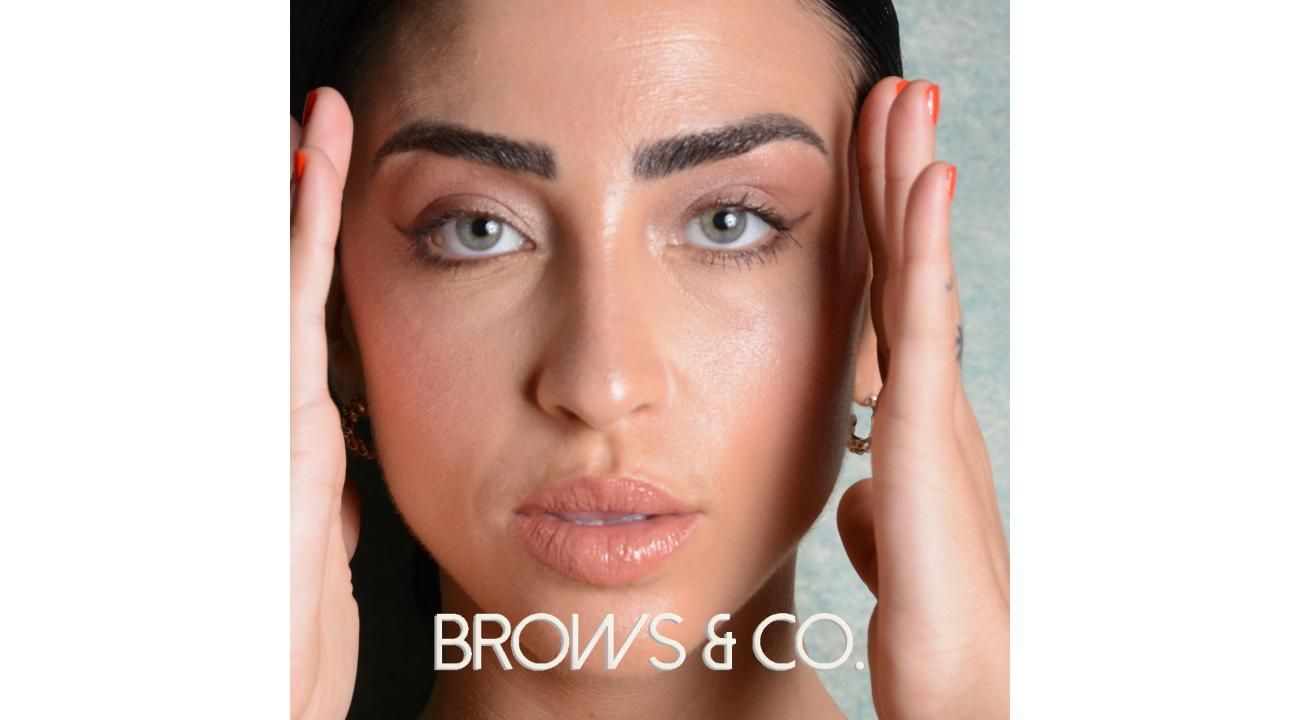 Brows&Co
