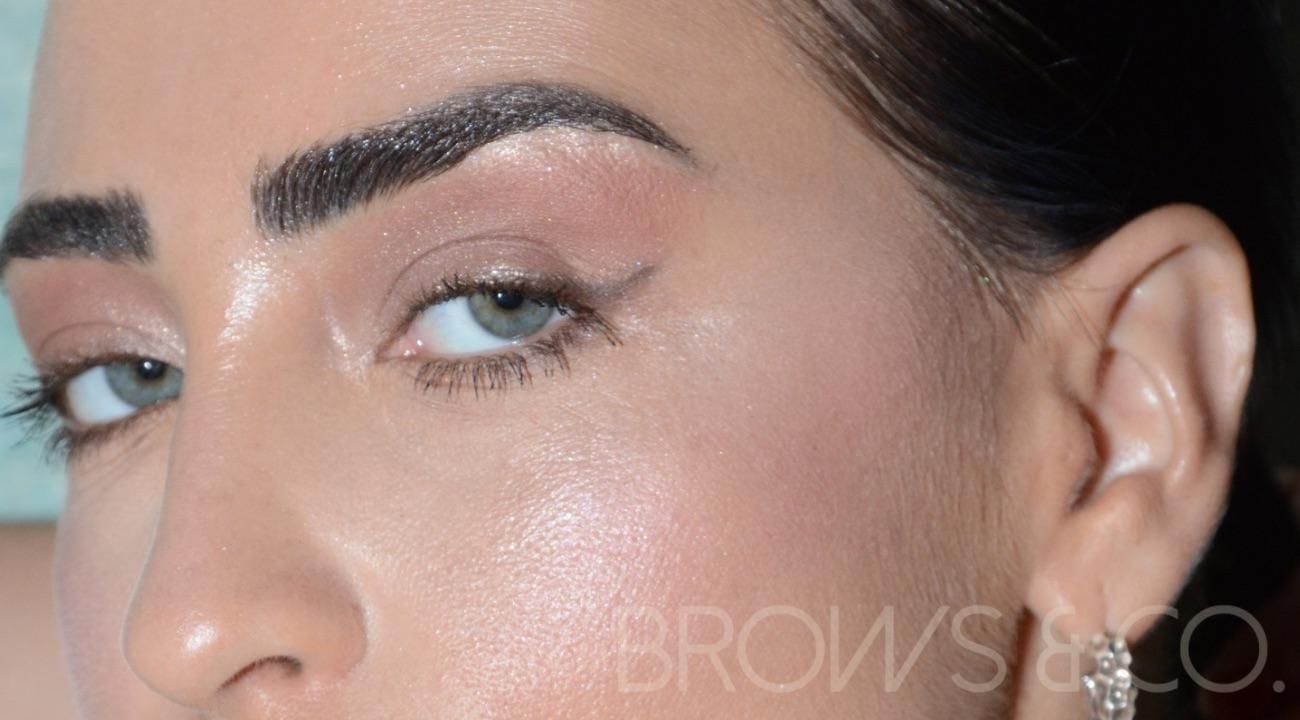 Brows&Co