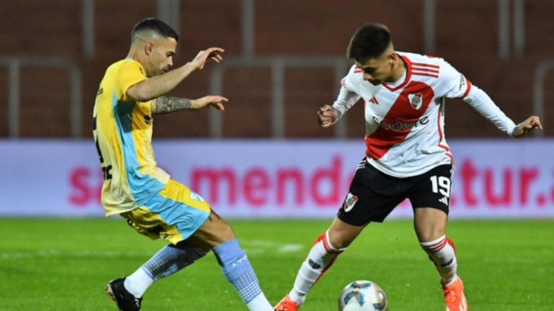 noticiaspuertosantacruz.com.ar - Imagen extraida de: https://flipr.com.ar/nacionales/deportes/perfil/batacazo-en-la-copa-argentina-temperley-elimino-a-river-por-penales-tras-un-agonico-empate/